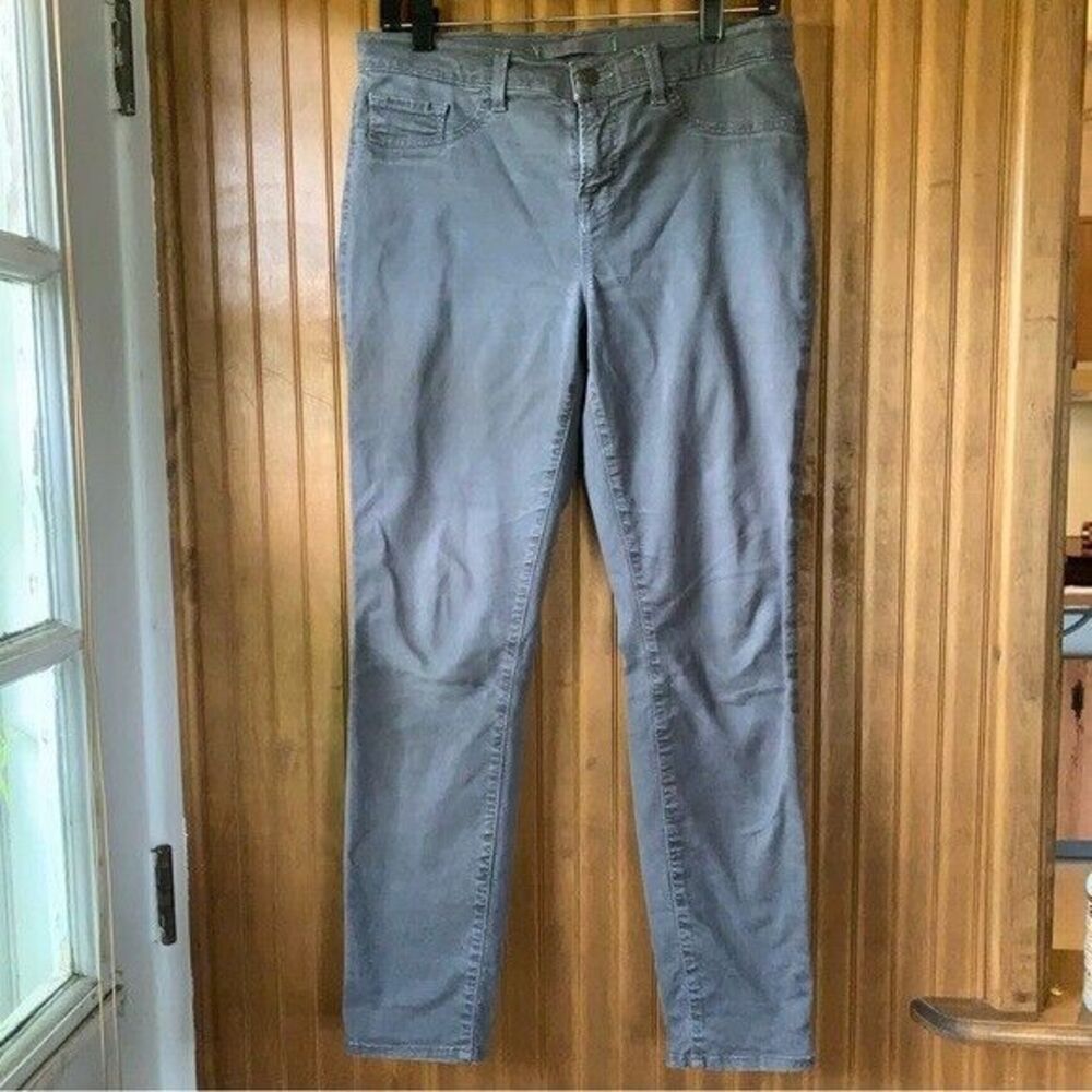 J Brand Mid Rise Skinny Leg Jeans in Machine Wash- Women Size 30